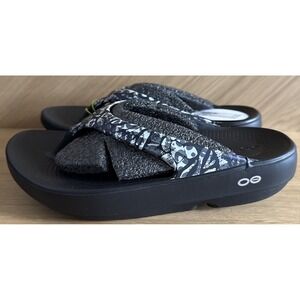 New OOFOS OOlala Limited Sandal - Combo Camo Women's Size 5